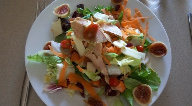 Ensalada variada con #higos y #foie